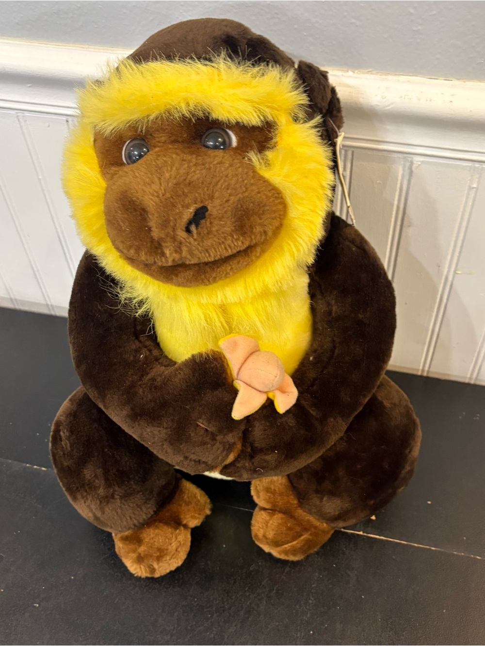 Vtg 17” Gorilla Plush Stuffed Animal Holding A Banana Pick-A-Pet Brooklyn Toy